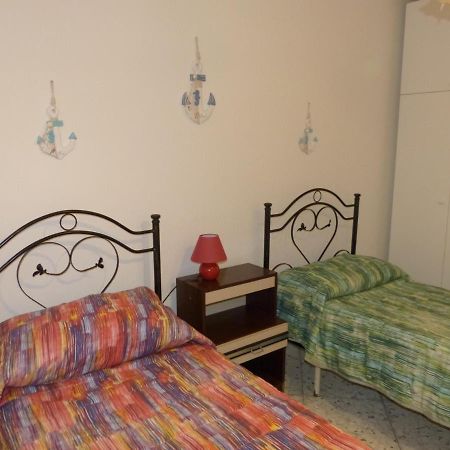 Casa Vacanze Vincenzo E Rosanna Castro  المظهر الخارجي الصورة