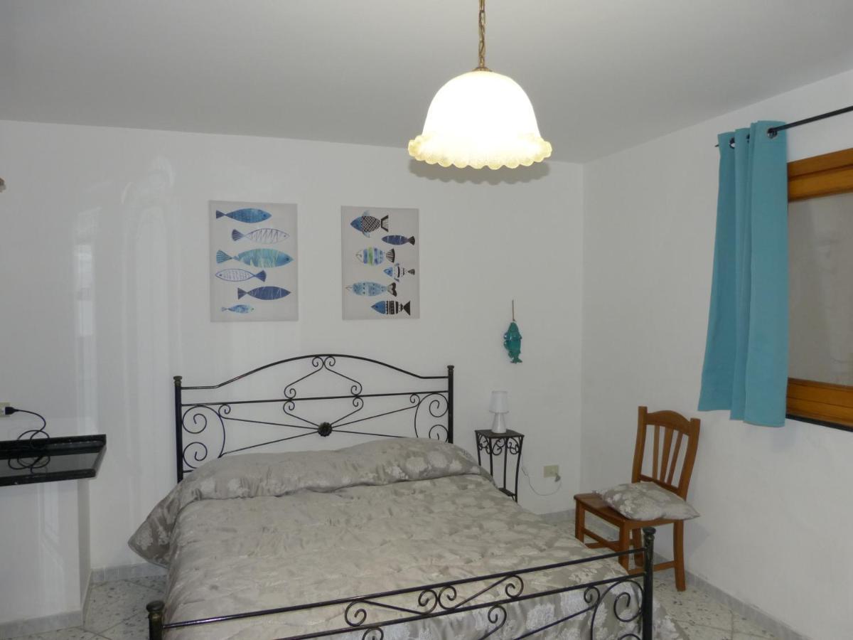 Casa Vacanze Vincenzo E Rosanna Castro  المظهر الخارجي الصورة